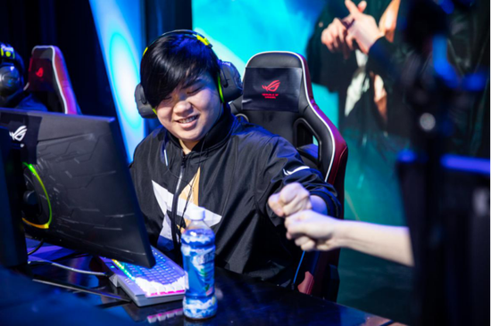 第八届上海大学生主持新人赛圆满落幕精彩回顾